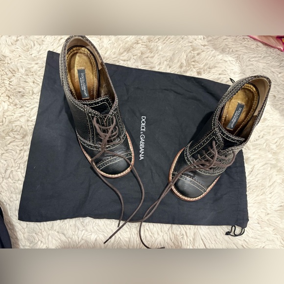 Dolce&Gabbana Brown Patent Leather Lace Up Loafer
Pumps chunky heels retro - Picture 2 of 16